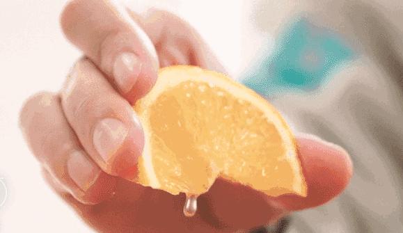 冬季滋润护肤品推荐 (秋冬皮肤干燥起皮用什么护肤品)