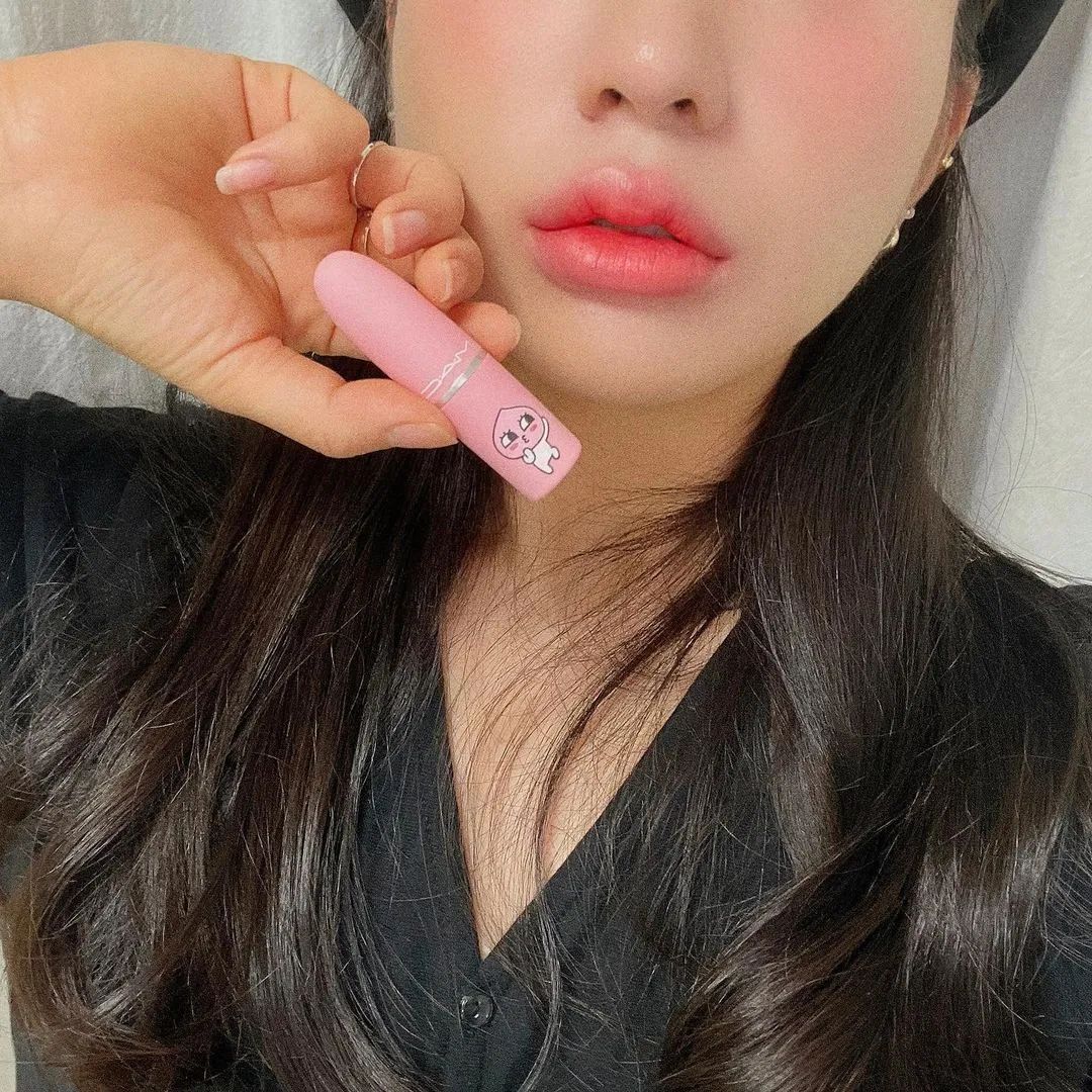 泫雅第一次遇到劲敌,泫雅新晒出的照片