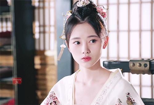 我不是李佳琦，粉丝2700月入60万+十亿人玩短视频藏天大赚钱商机