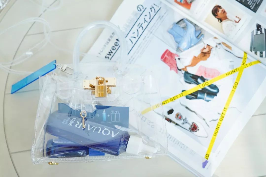 早就该买美容仪、水之密语、大宝天天见，本月爱用让你嗨皮又逆龄