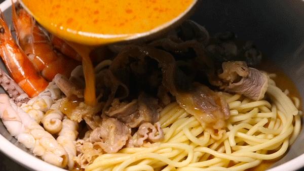 厦门沙茶海鲜面 (海鲜沙茶面厦门特产)