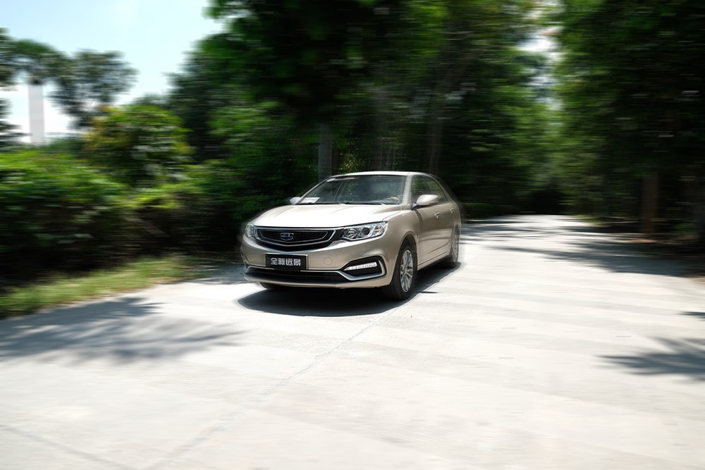 人生的第一台汽车？试驾吉利远景家族