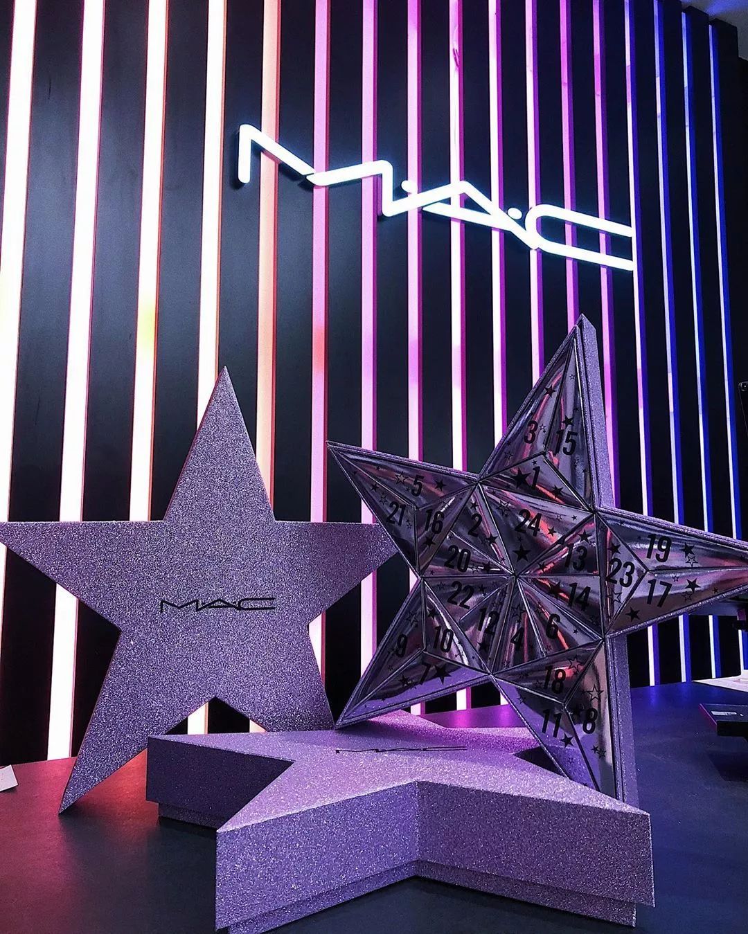 15年十二月日历表,24天日历礼盒