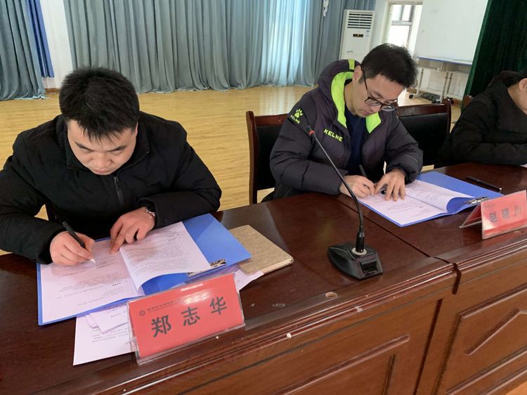 一校一品足球操,孝南区实验小学一校一品活动