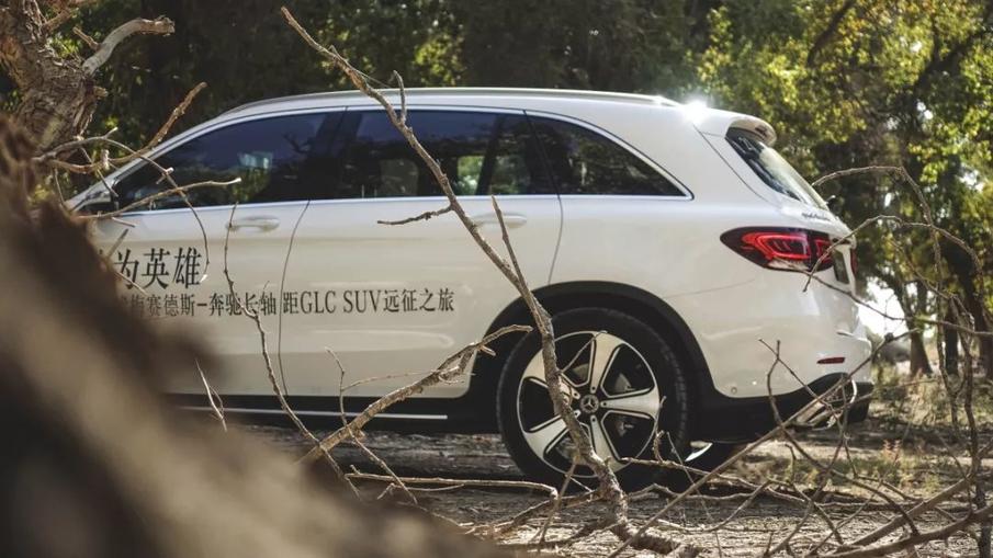 2022款奔驰glc300试驾评价,奔驰glc300试驾