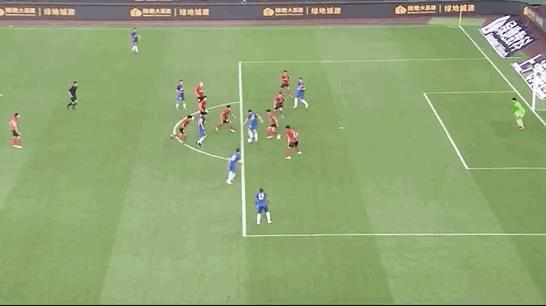 5黄1红！点球绝平！上海德比！谁与争锋