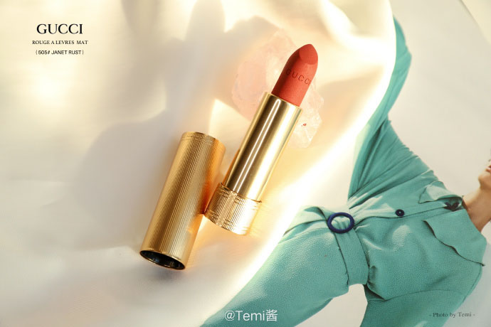 Gucci口红“红出圈”，506用完白一个度，精华钱都省了