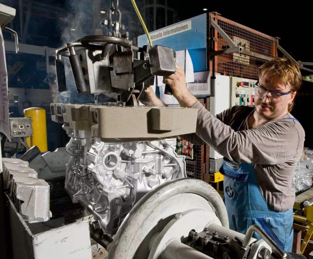 技术工人不吃香吗,为什么现在技术工人不吃香