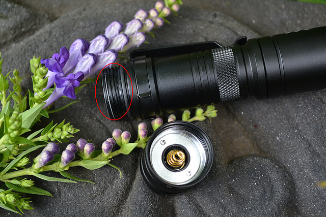 务本e10强光手电测评,务本a1手电筒评测