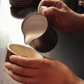 拿铁和馥芮白区别,拿铁和卡布奇诺馥芮白