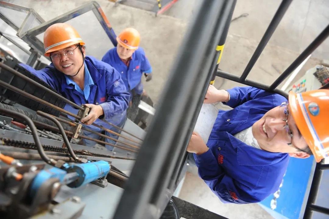 江苏戴南新宏大集团有限公司,戴南新宏大集团加工中心
