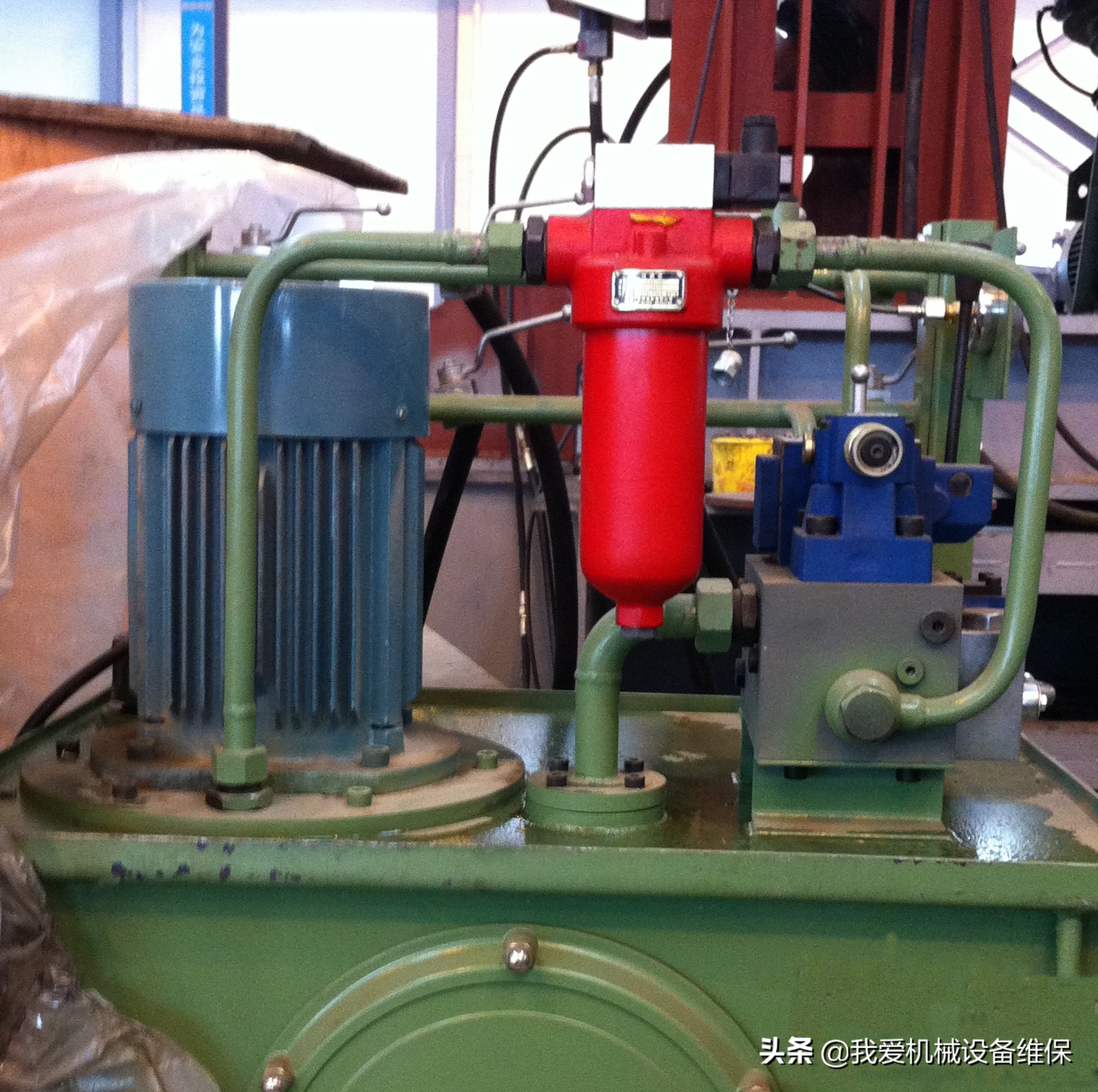 立磨液压油管振动是什么原因,立磨液压一直泄压是什么原因