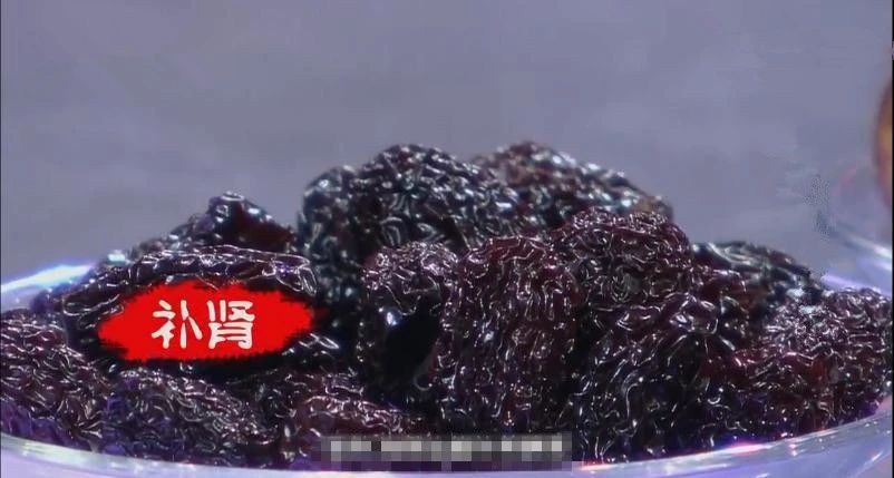 四种黑色食物冬天吃补气又补肾,冬天补肾多吃什么颜色食物