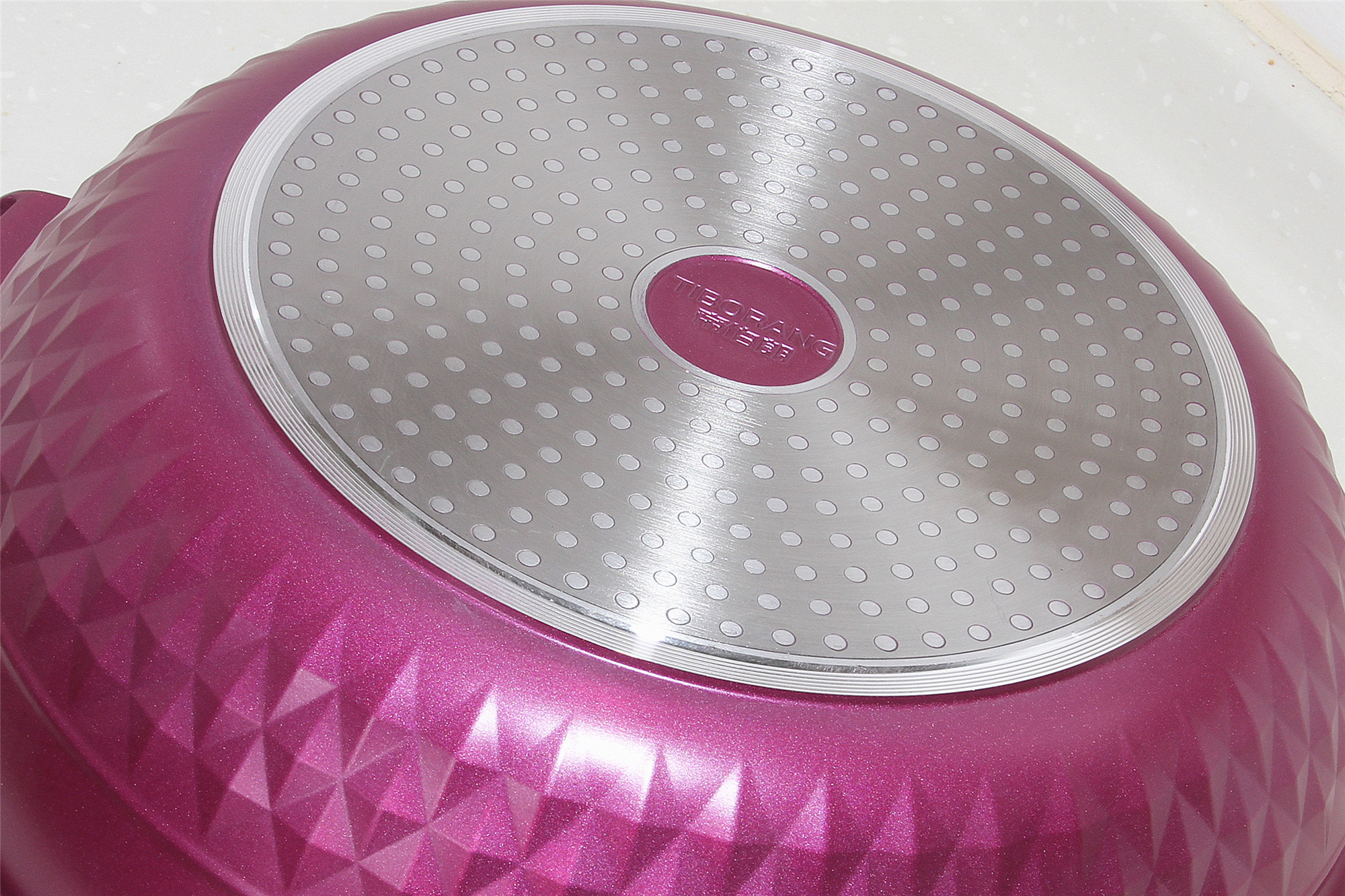 一锅顶八锅，不粘锅里面的小妖精——英国帝伯朗钛钻不粘锅