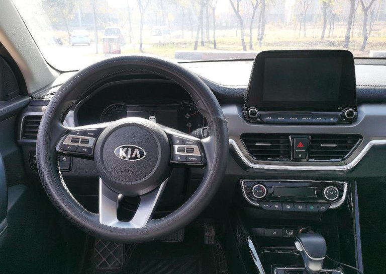 起亚智跑车主用车感受,车主有话说起亚智跑