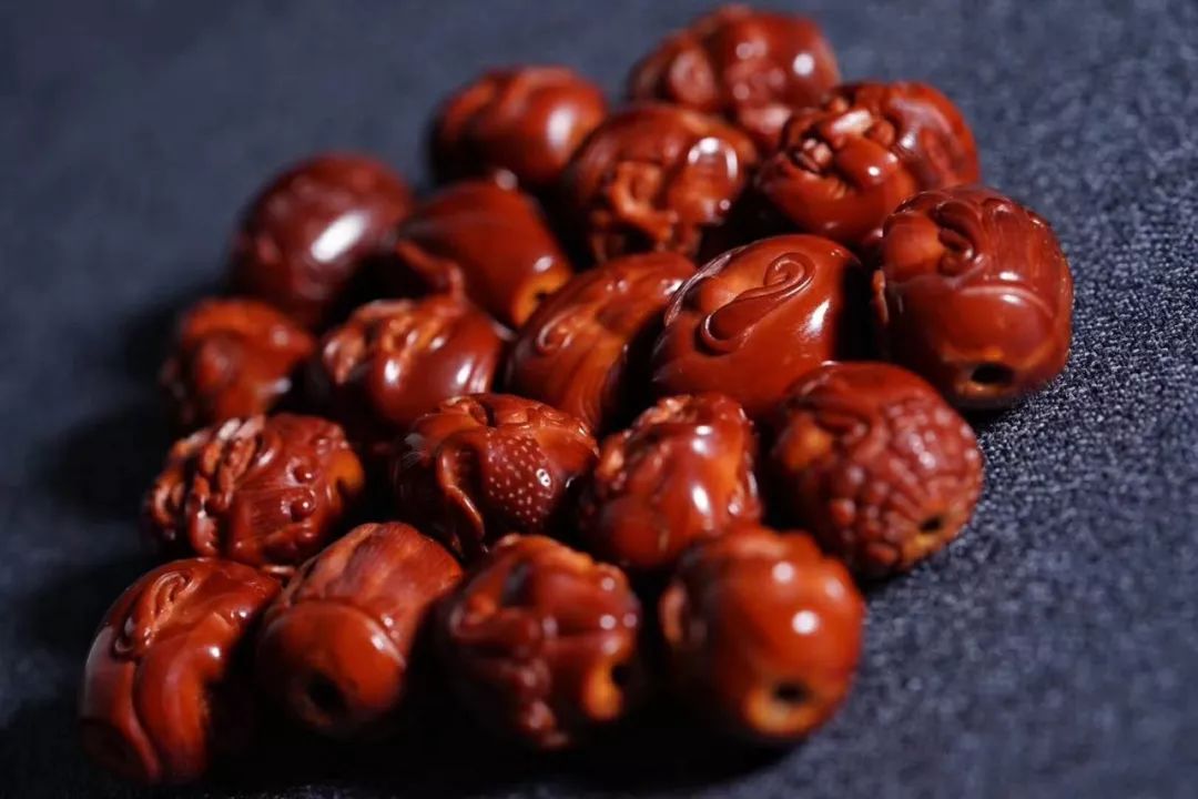 植入机械,机器雕刻好做吗