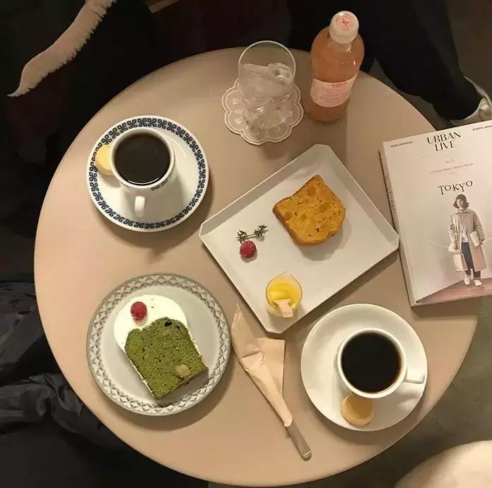 29岁女孩独居图片,29岁独居女孩的视频