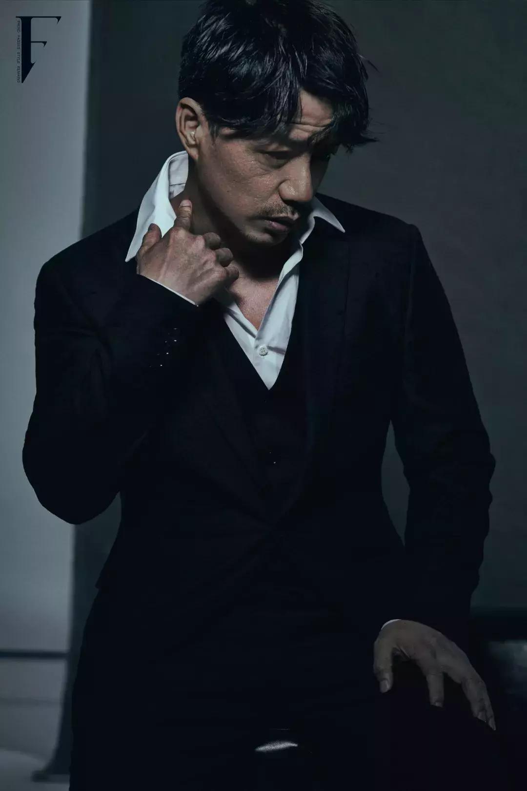 段奕宏走红地毯秀手表,段奕宏戴墨镜照片