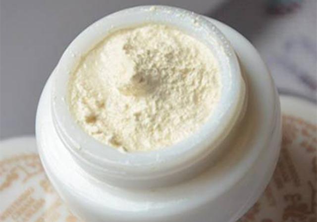 怎样才能让自己的皮肤变白又光滑,怎样让皮肤变白细腻有光泽