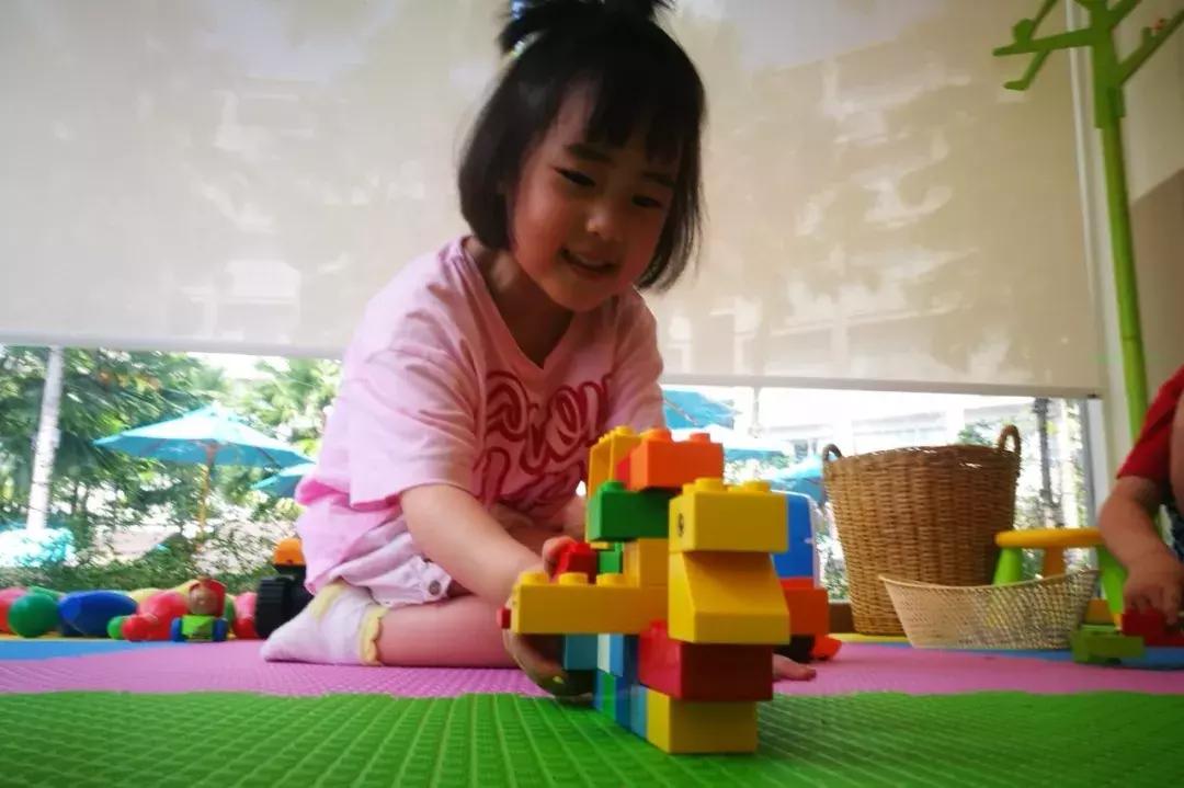 普吉岛雨天游玩攻略视频,普吉岛旅游帆船3天2晚