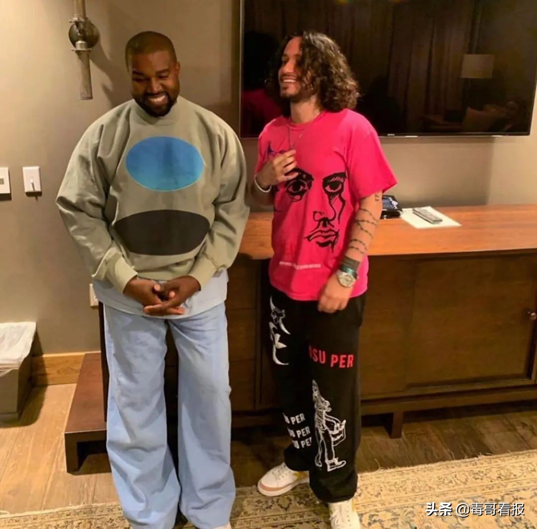 淡化LOGO的美潮,才是未来?