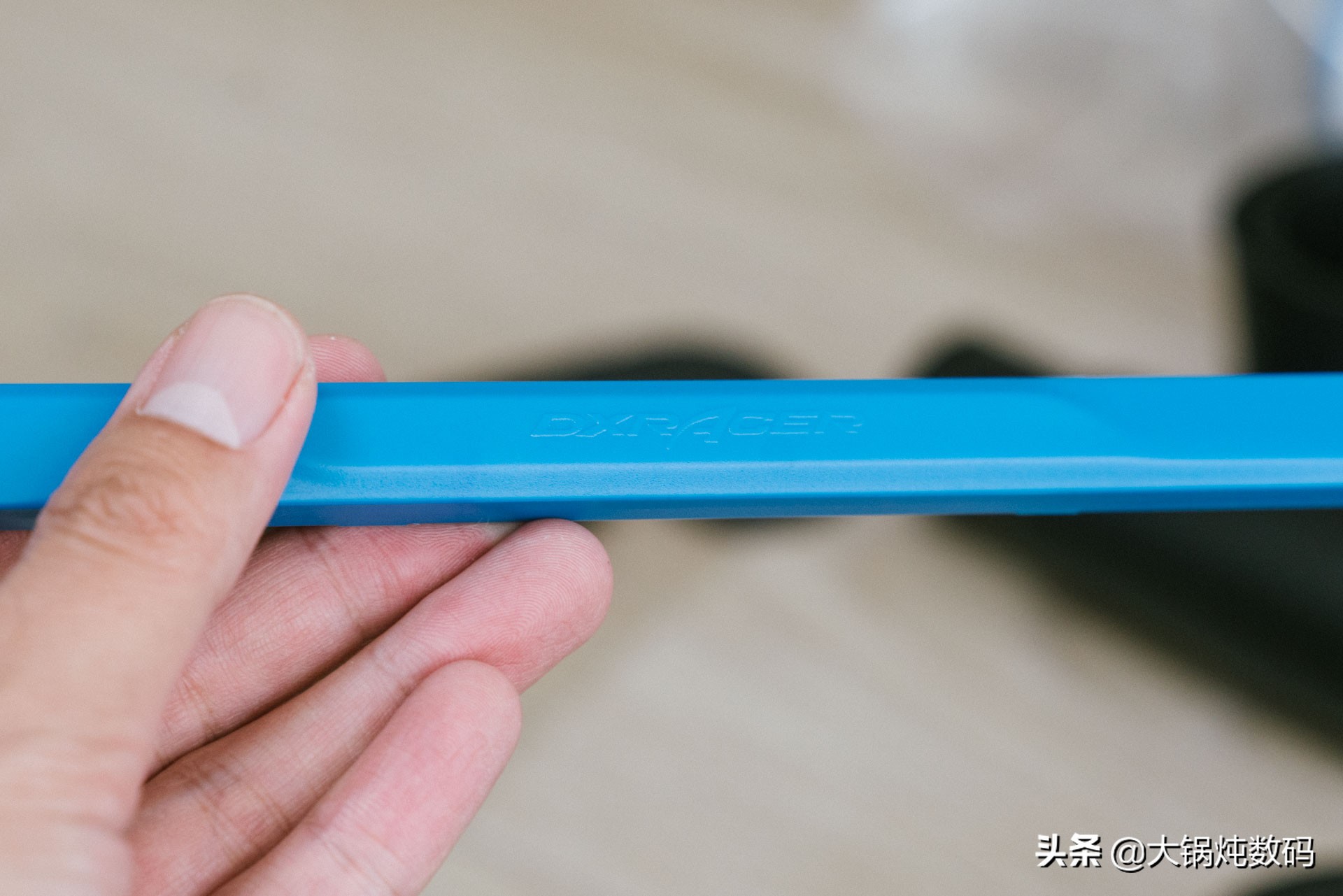 迪锐克斯dxracer电竞椅安装,迪锐克斯dxracer电竞椅怎么样