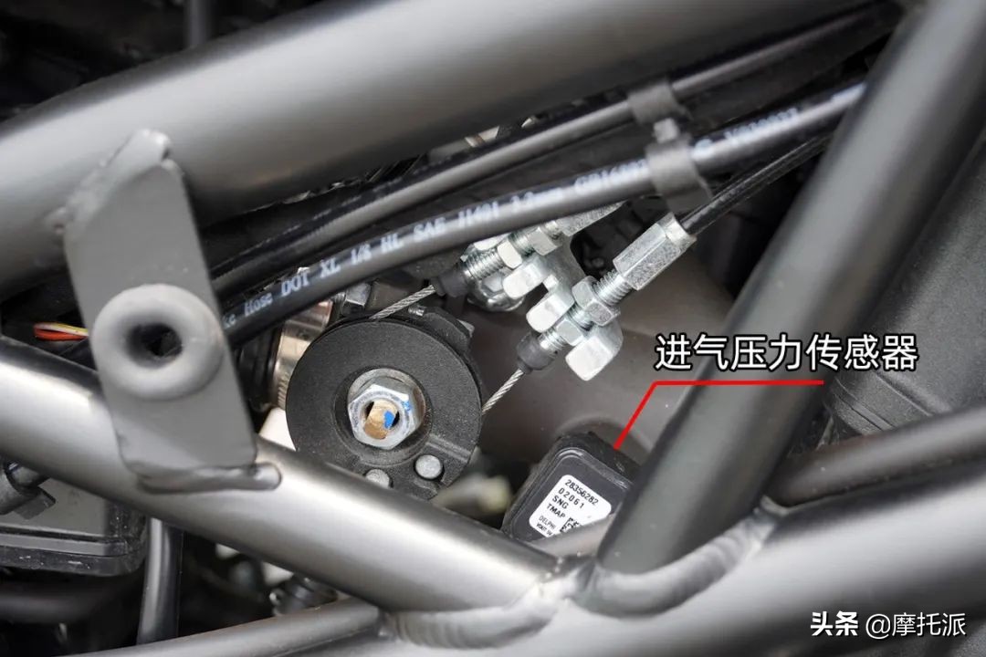 赛科龙rg3和铃木dl250哪款适合长途,赛科龙rg3旅行版测评