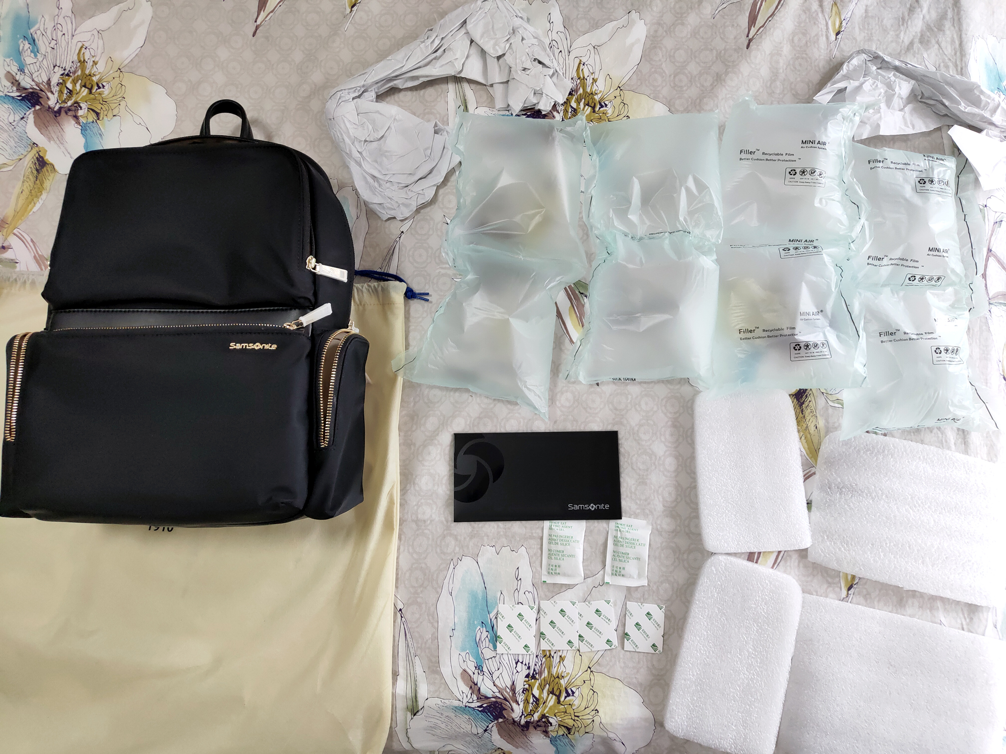 推荐背包好看高颜值名牌,什么牌子的背包好看质量又很好