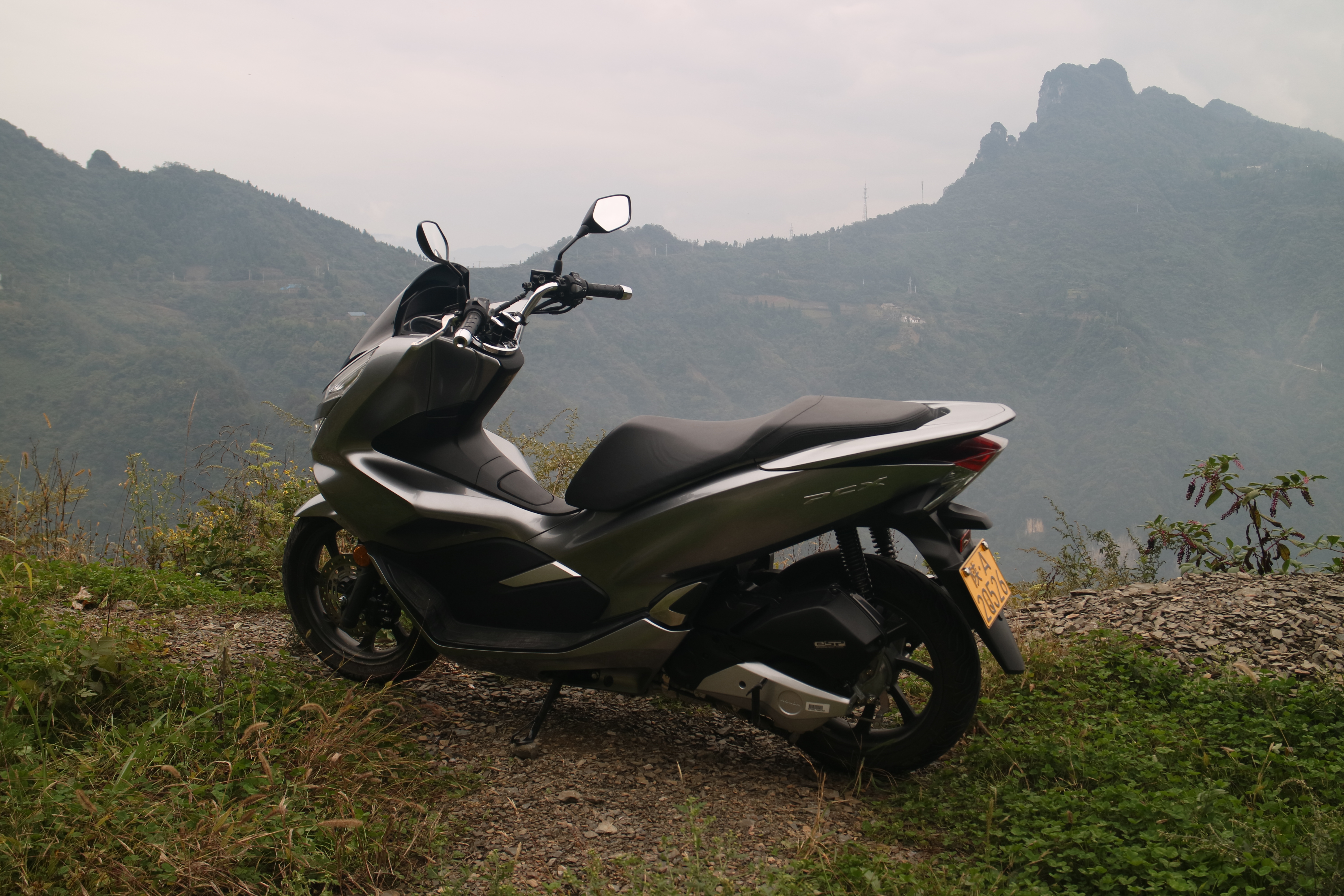 荆州古城游记视频,五羊本田pcx150国产的好不好