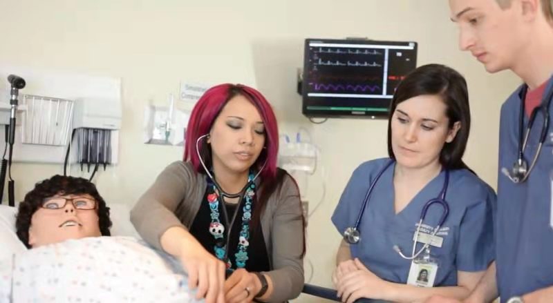 加拿大卡尔加里多国语言学校,加拿大阿尔伯特省卡尔加里