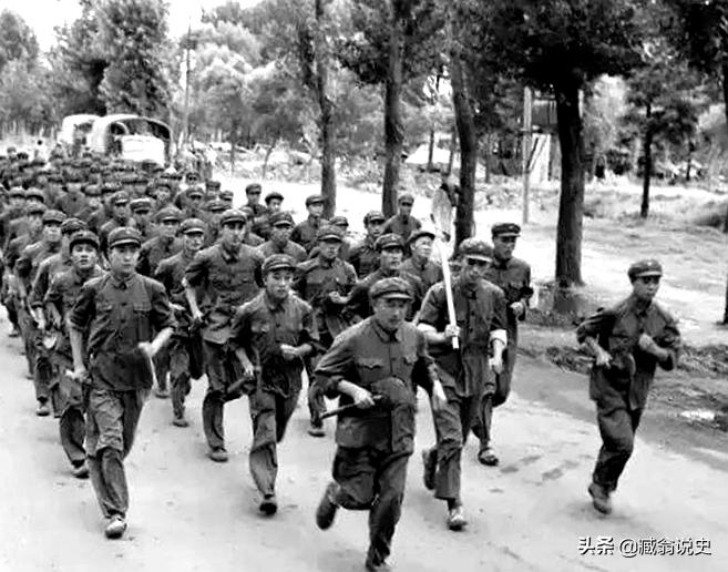 真实还原45年前唐山大地震场景,唐山大地震配葬