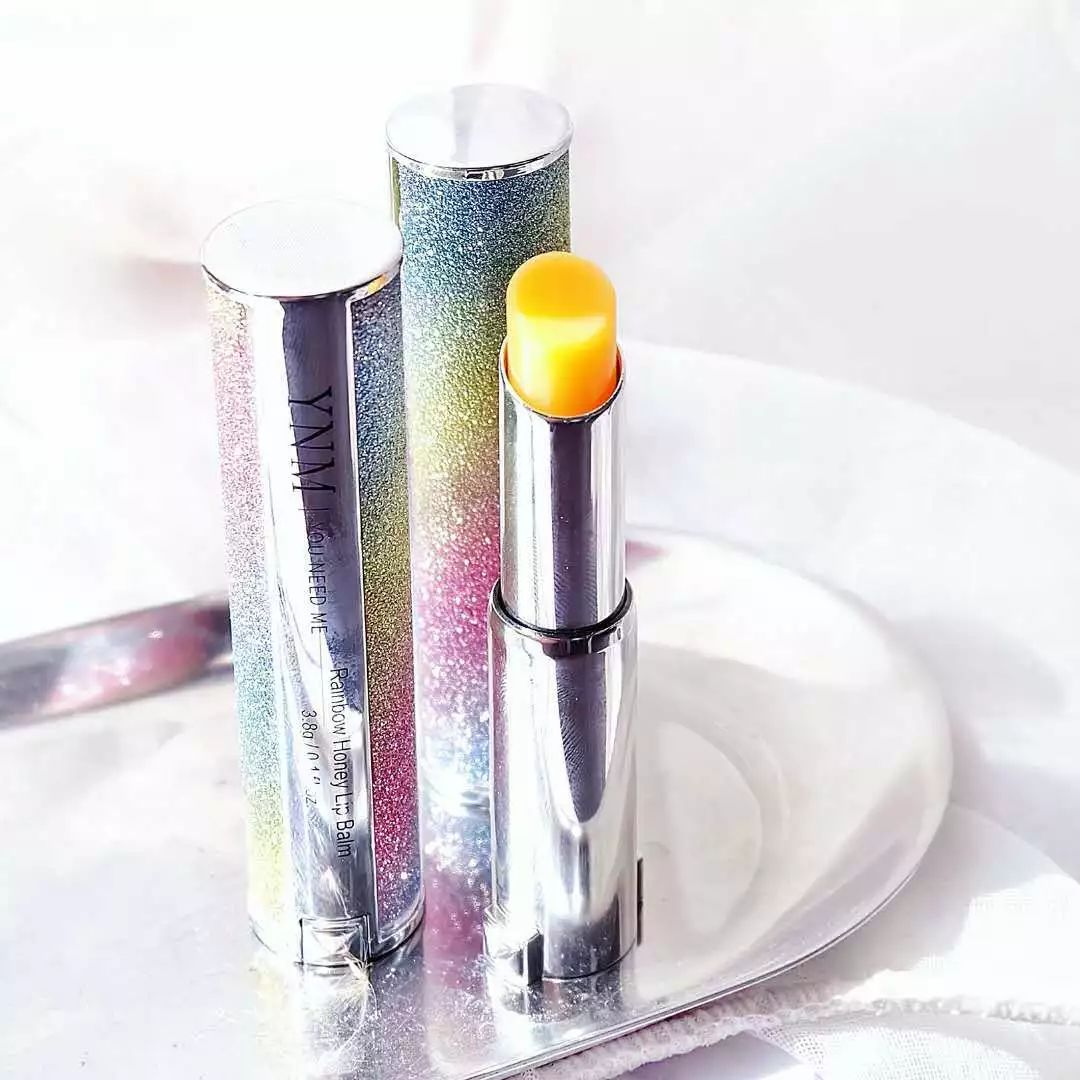 扒一扒品牌的那些事,扒一扒明星的化妆品