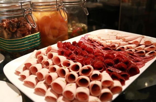 快收藏美食,广州小蛮腰附近海鲜自助餐600元的