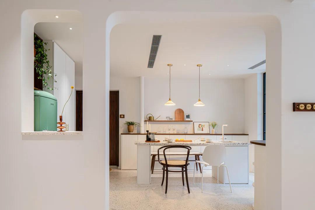 西安母女的111㎡三室暗房，拱形门、水磨石，超强储物力