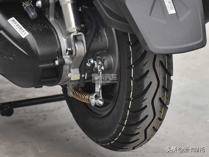 豪爵usr125极限测评,豪爵合资踏板