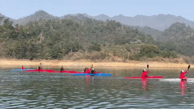 中国皮划艇队划船机,皮艇划船机正确姿势