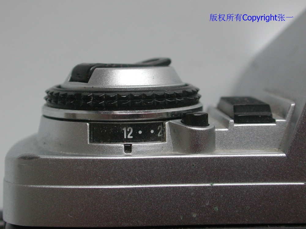 由中国海鸥DF-300贴牌而来的德国RevueDF-300单反照相机！