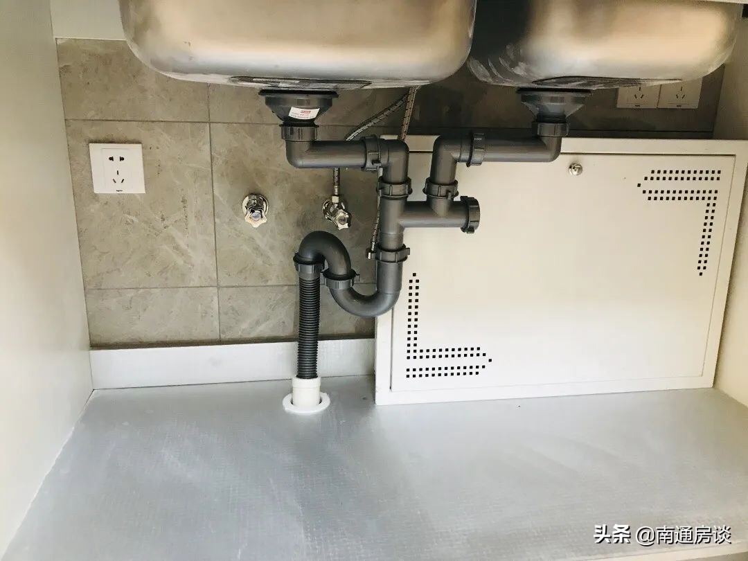 扛鼎之作！北大街高端住宅售楼处首度公开，现场被买房人挤爆