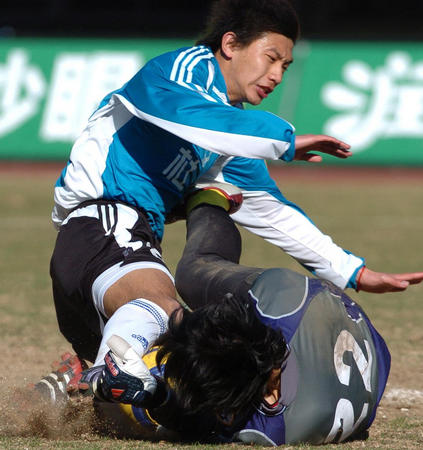 重温鲁能2010夺冠,2005中超联赛大连实德客场