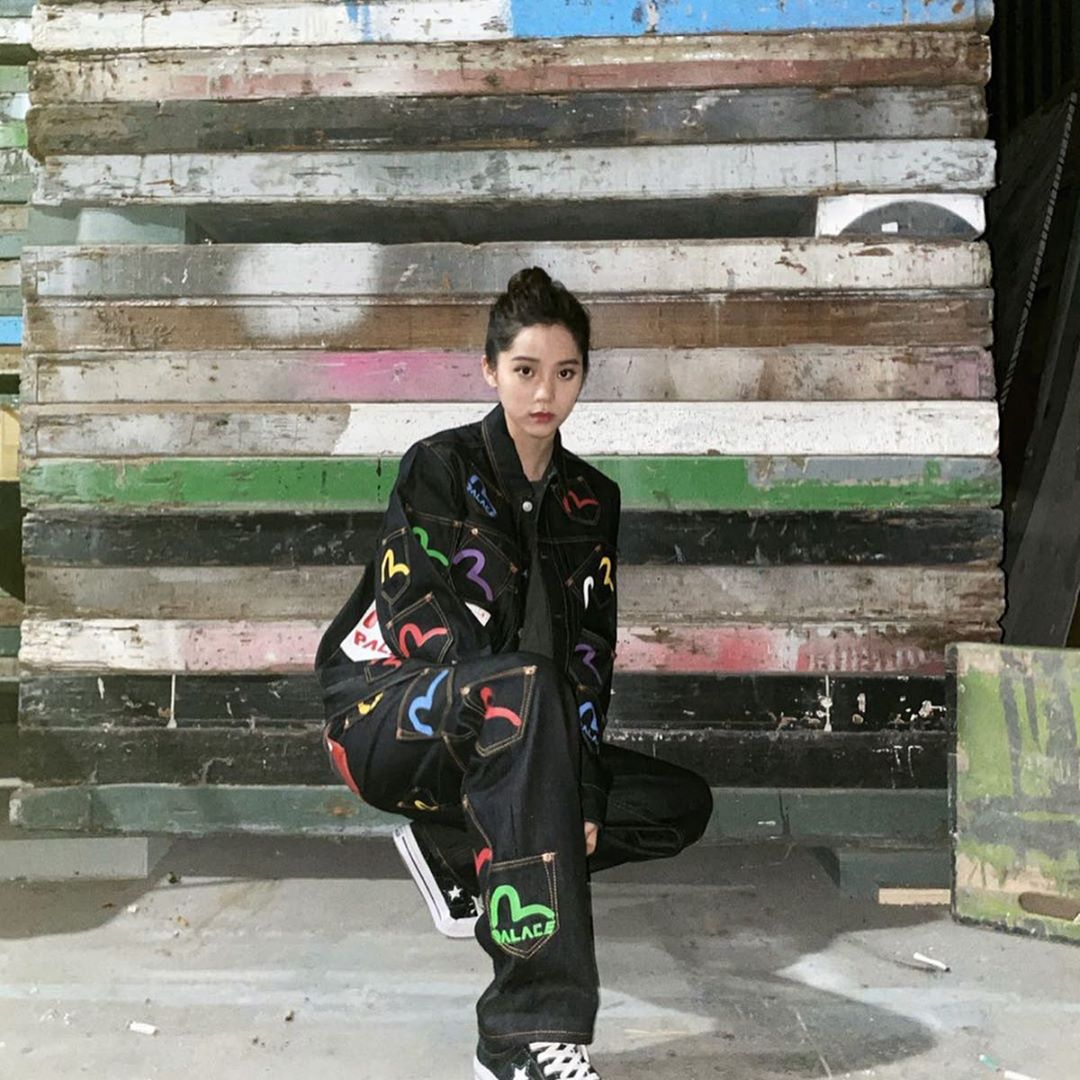 冠希哥穿的潮牌衣服,冠希哥喜茶联名