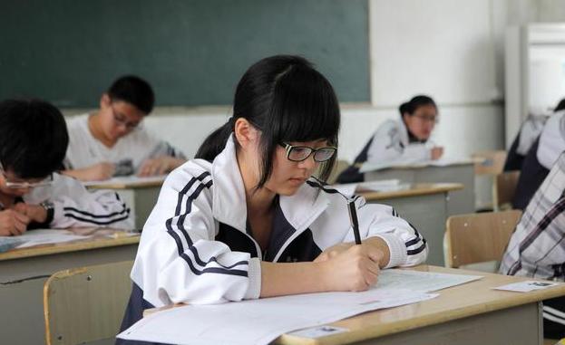 高中生怎样睡眠才能提高学习效率,高中生每天睡眠多少个小时才适合