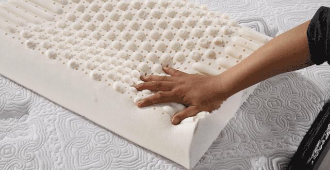 假乳胶枕致癌吗,睡假乳胶枕会头疼么