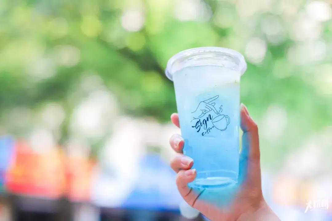 嘈杂闹市里的无声世界，全杭州最安静的小店！超治愈~