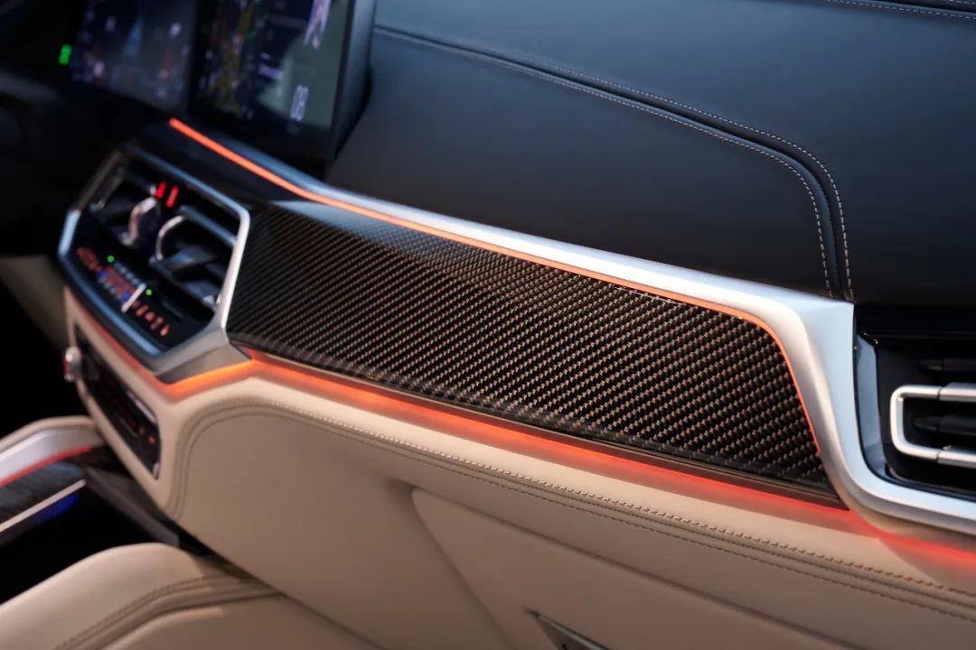 宝马x5和x6哪个更值得买,宝马x6二手车值不值得购买