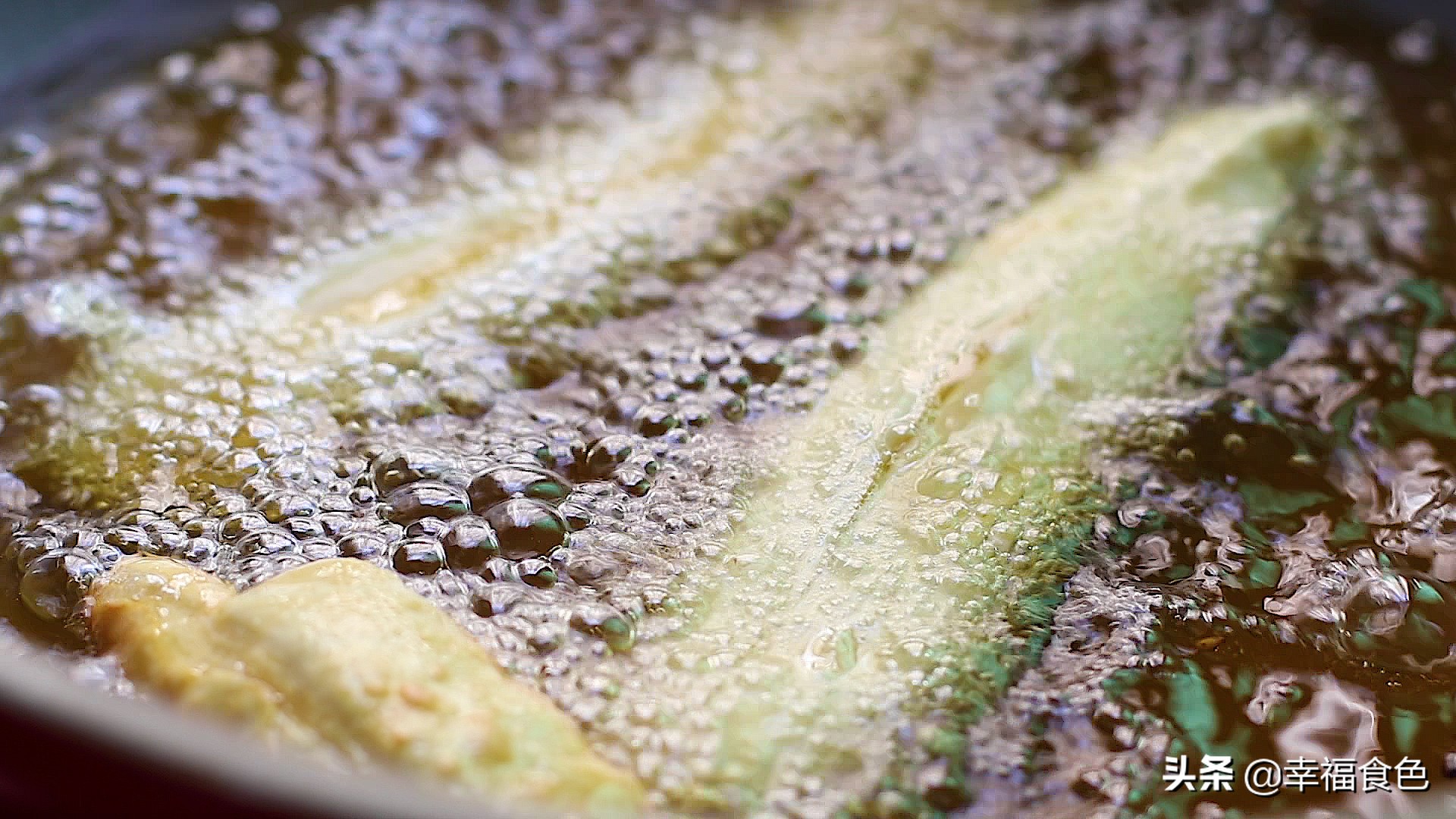 正宗油条的做法和配方自制更放心,早餐店油条配方个个空心又酥脆