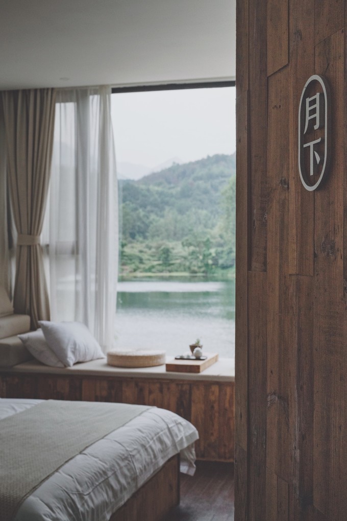 心中有桃花源何处都是山水间,心中若有桃花源何处是水云间