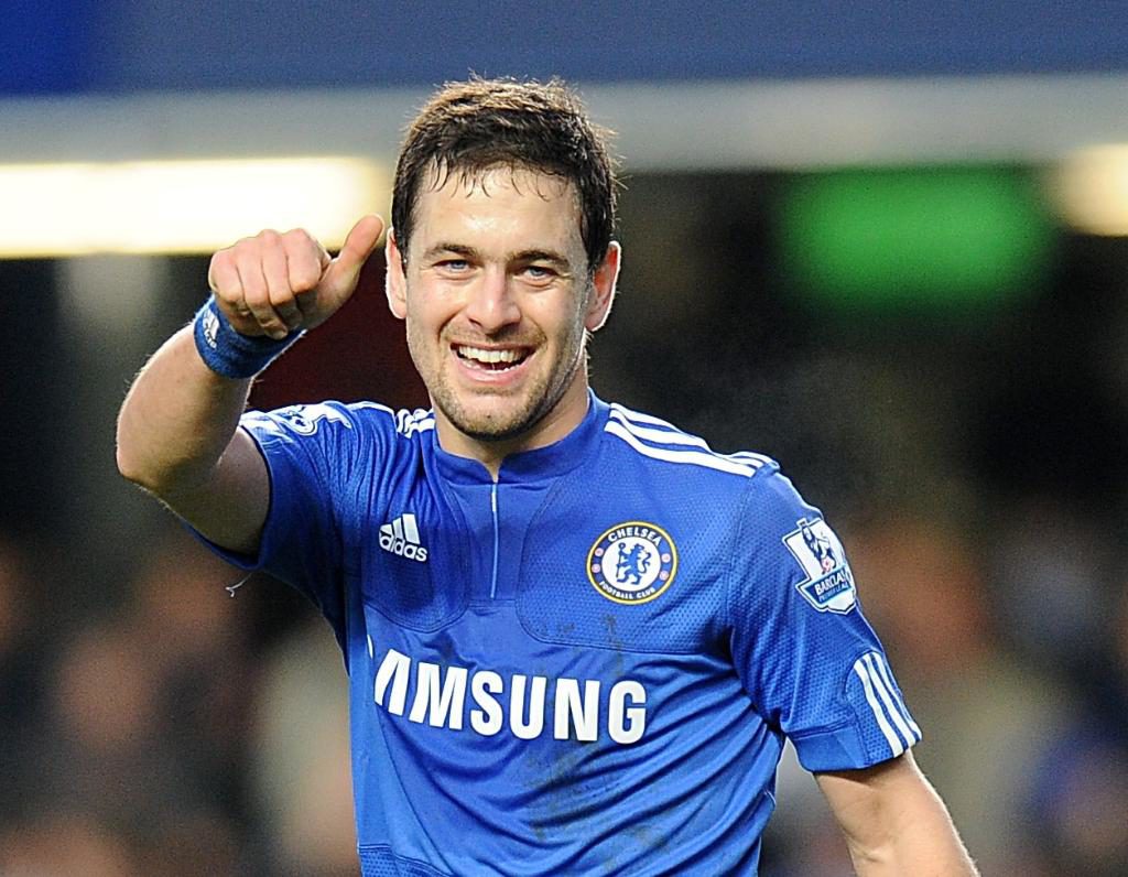 切尔西年轻时照片,2004年切尔西照片