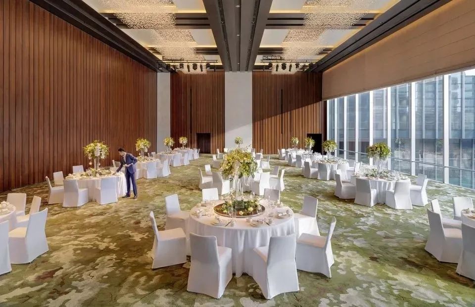 北京奔驰总部大楼地址望京,北京望京奔驰专修店