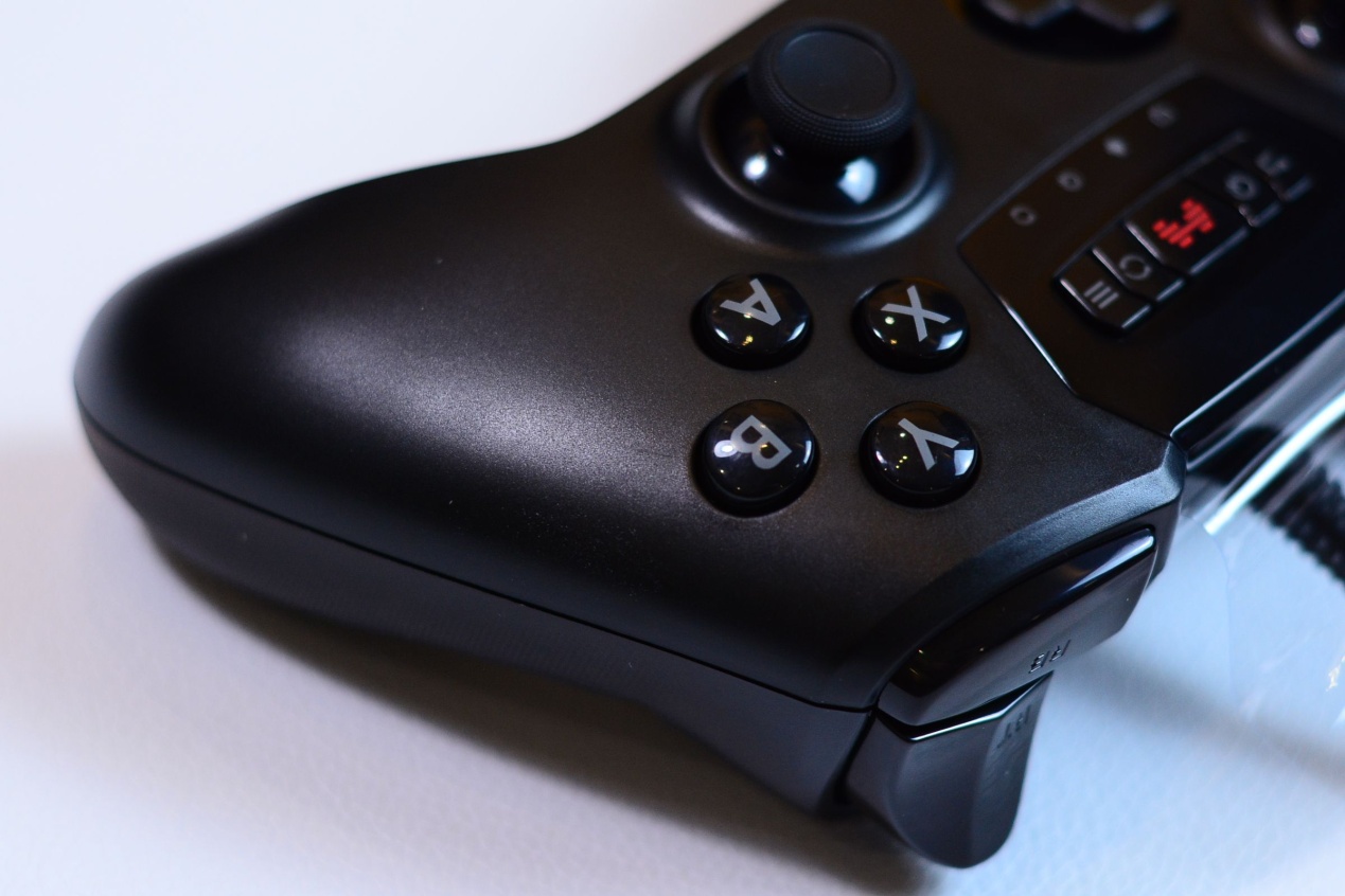 北通斯巴达游戏手柄连接switch,北通斯巴达3手柄连iphone玩游戏