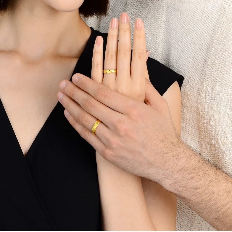 钻戒圈口改小对钻戒有影响吗,钻戒圈口大了怎么改会不会少金